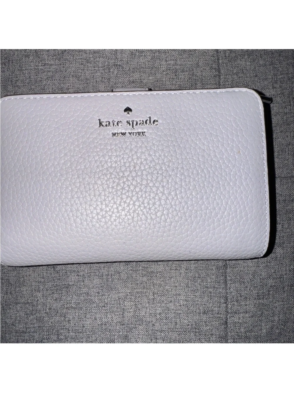Kate Spade Wallet Pebbled Gray Leather Wallet with Silver Hardware NWT - Picture 2 of 4